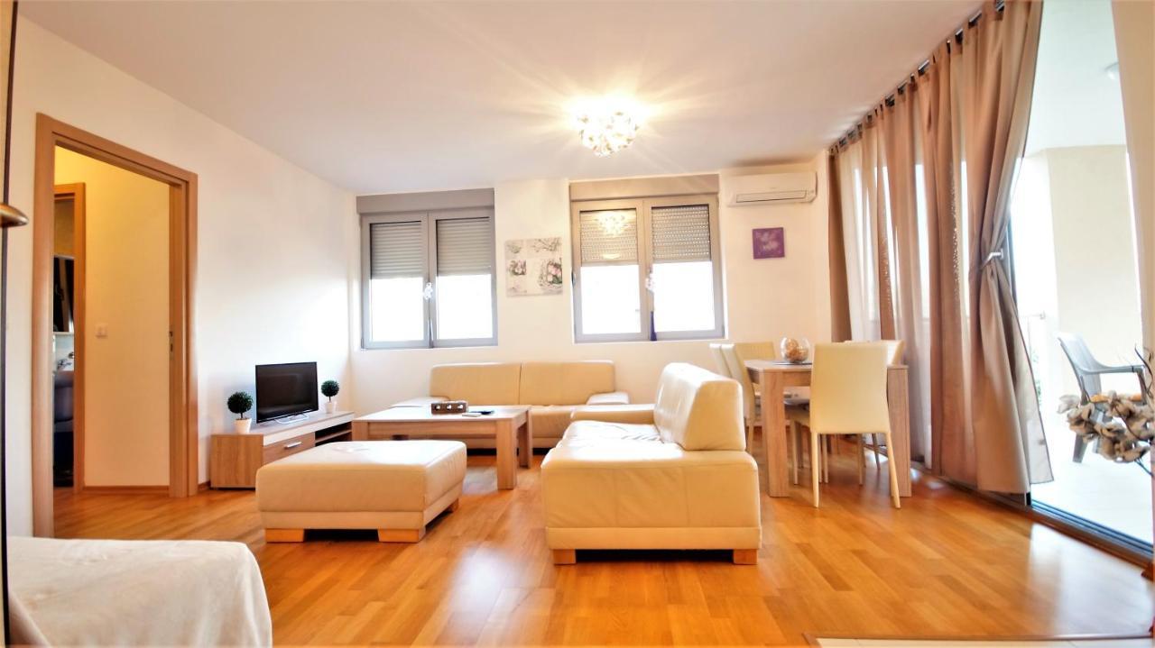 Pavlina Apartments Budva Exteriör bild